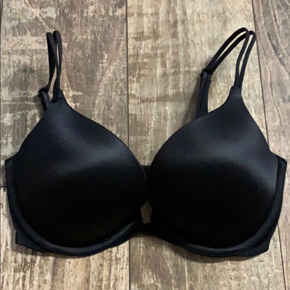 32D Victoria’s Secret very sexy push-up